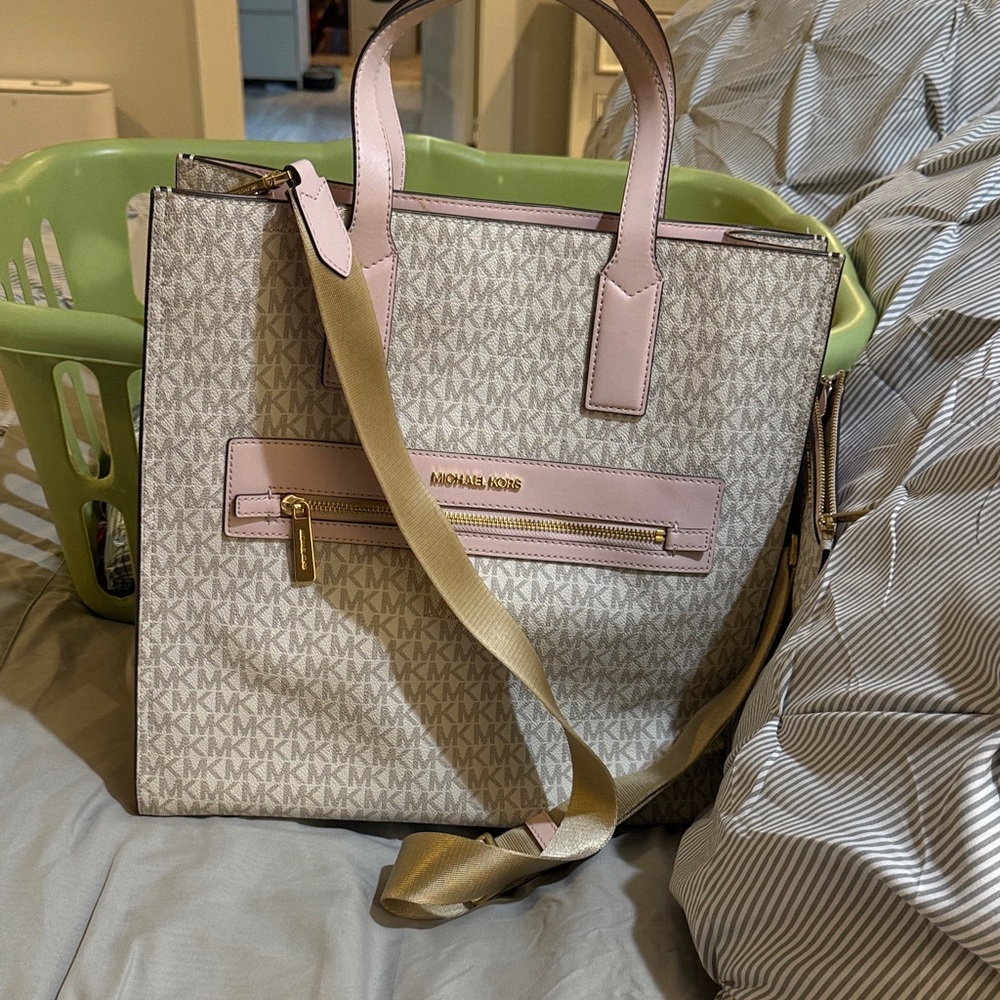 Michael Kors Signature Beige and Pink Tote